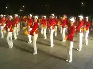 腰鼓舞视频成人,传承民俗，舞动人生