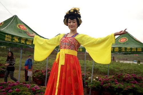 成人款不倒翁视频