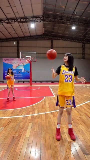 成人花样篮球训练视频讲解,成人技巧提升攻略